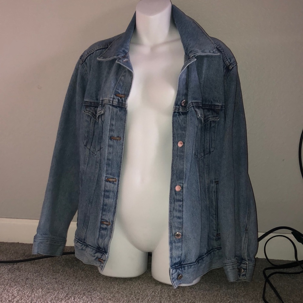 *SOLD.Jean jacket - Picture 1 of 16